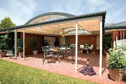 curved verandah